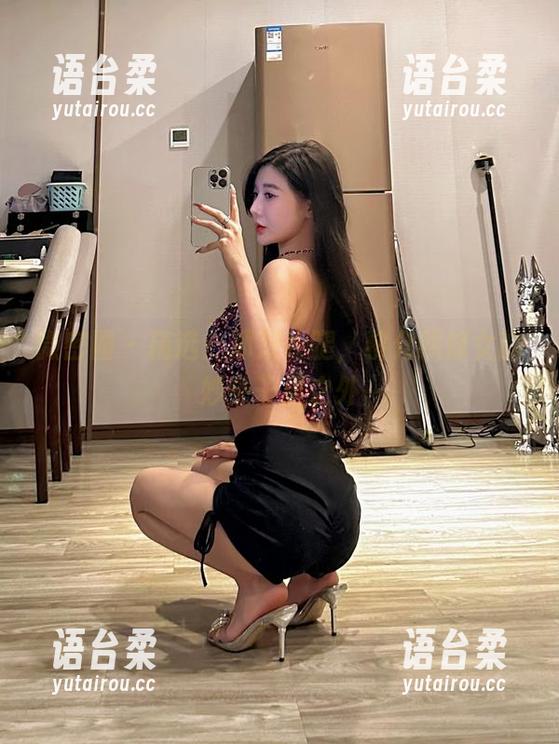 微密圈 - 精选：那双长腿，黎允熙修女的妙处千里之外