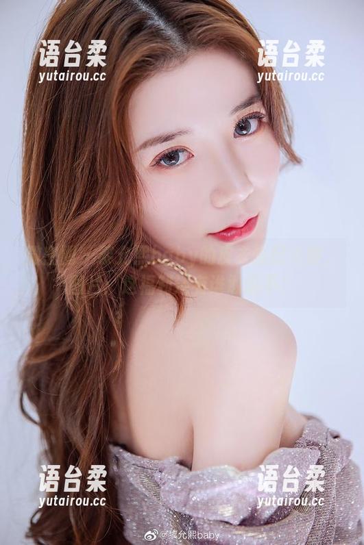 微密圈 - 黎允熙baby的皮衣搭配大赛，图片：这福利还有谁敢说不？